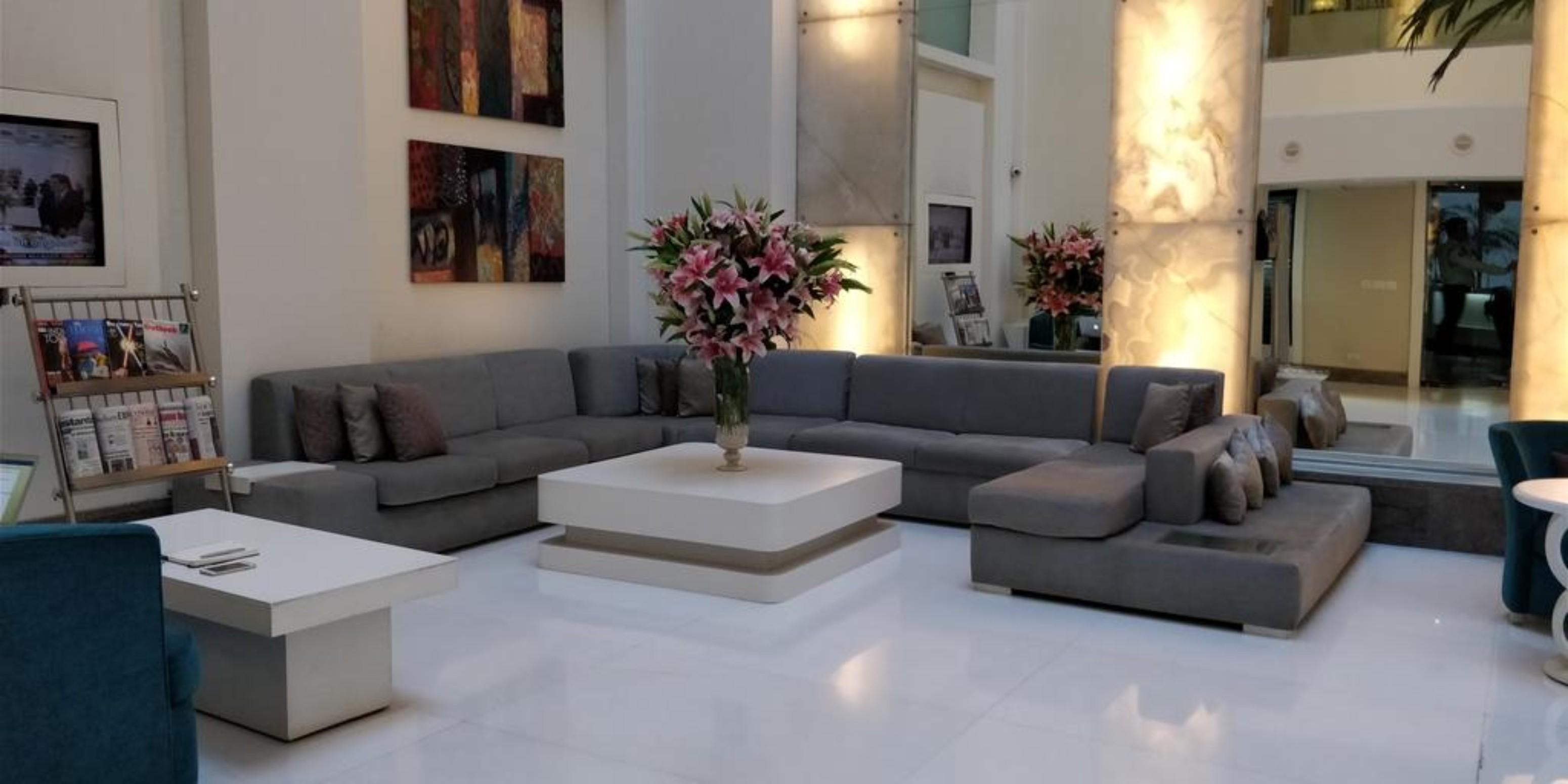 The Ashtan Sarovar Portico New Delhi Exterior foto