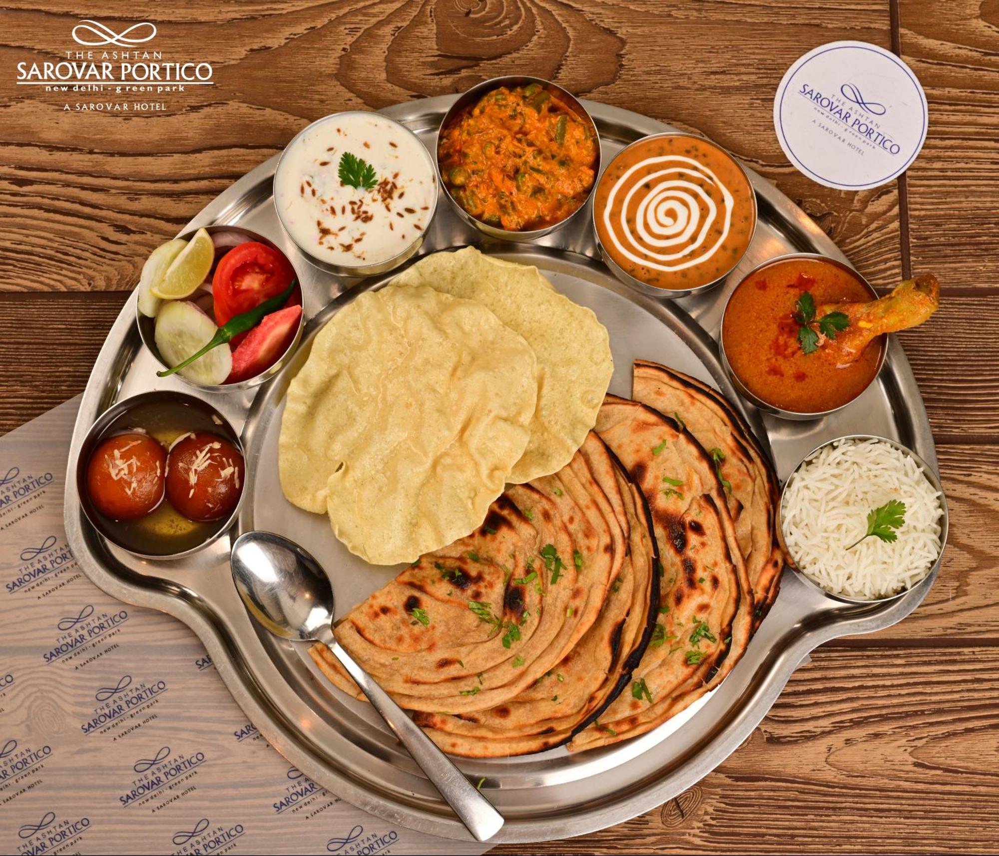 The Ashtan Sarovar Portico New Delhi Exterior foto